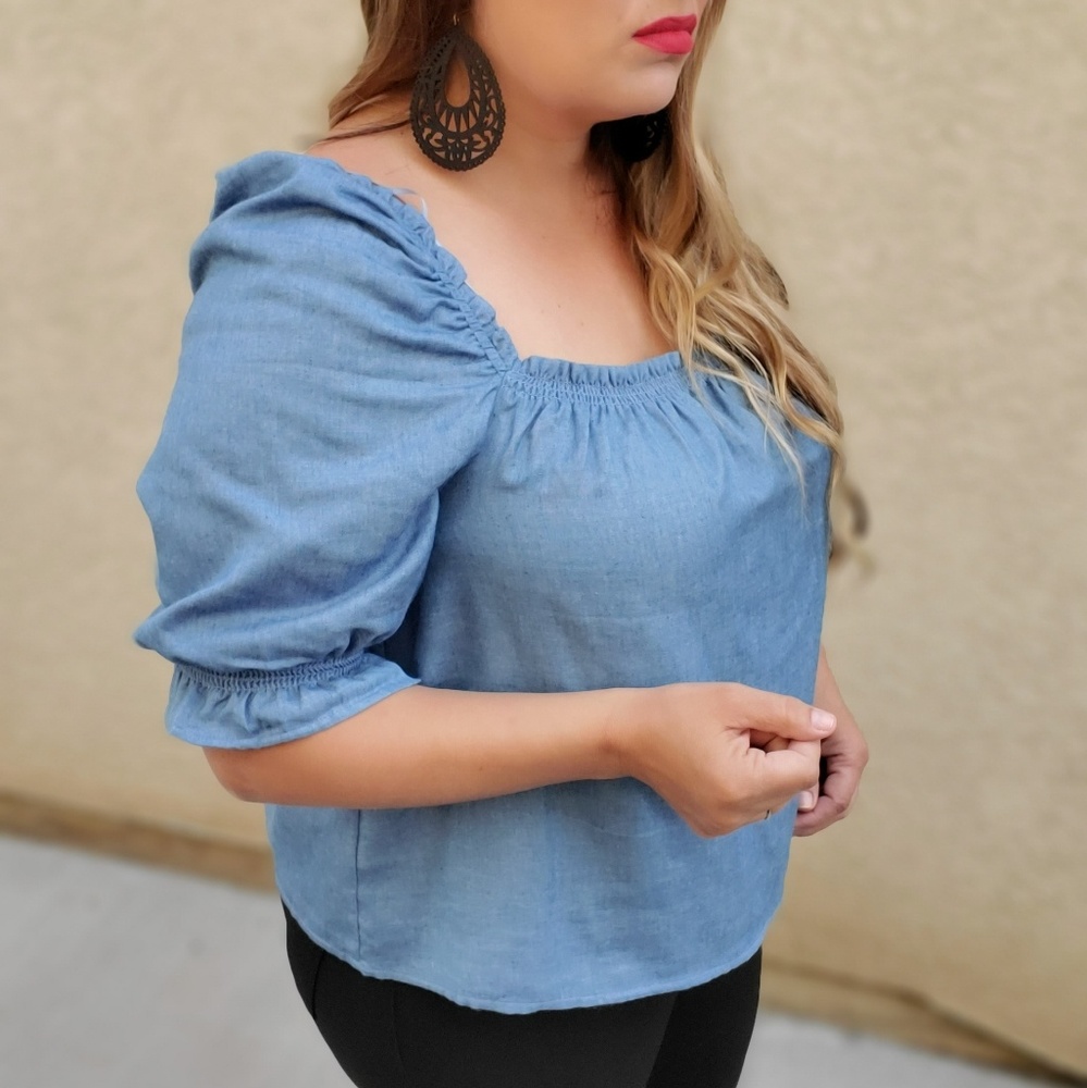 Chambray Square Neck Puff Sleeve Top - Picture 3 of 4